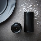 Aida - Groovy Salt- og Pepperbøsse Svart thumbnail