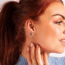 Pan Jewelry - GLAM Øredobber i forgylt sølv med blå stener thumbnail