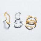 Sif Jakobs - Ellera Waves Ring i sølv med hvite zirkonia, 18k gullbelagt thumbnail