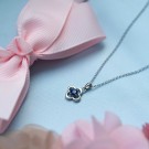 Prins & Prinsesse - Smykke i sølv med blå zirkonia thumbnail
