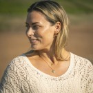 Gulldia - Smykke i forgylt sølv med hjerte og zirkonia by Nora Mørk thumbnail