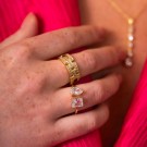 Pan Jewelry - Viva Vegas Ring i forgylt sølv med hvit zirkonia, justerbar thumbnail