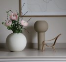 Cooee Design - Ball vase 20 cm, Shell thumbnail