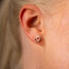 Pan Jewelry - Øredobber i sølv med hjerte og zirkonia thumbnail