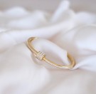 Goldstory - TWIST BLING Armring i forgylt stål thumbnail