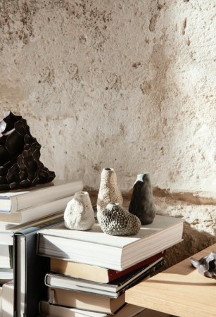 Ferm Living Vulca Mini Vase - Off-white stone